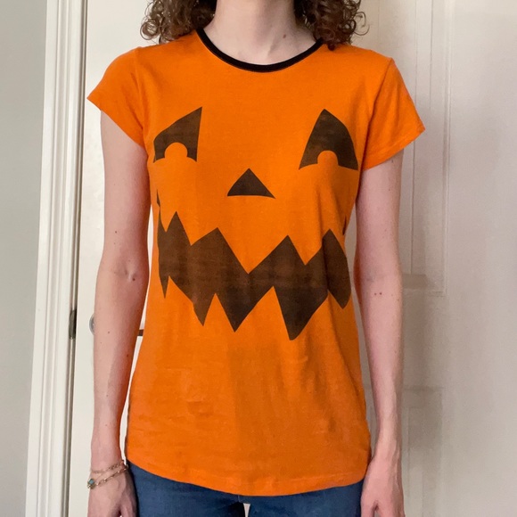 LOL Vintage short sleeve top orange and black pumpkin Halloween graphic t shirt - Picture 2 of 5